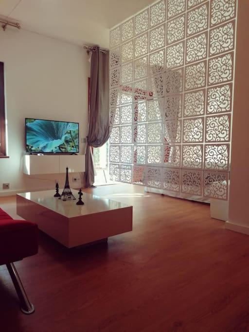 Appartement Studio Paris à Estepona Extérieur photo