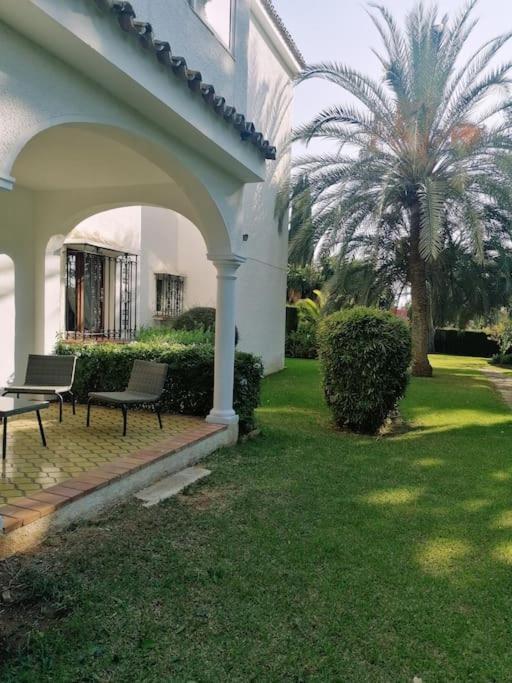 Appartement Studio Paris à Estepona Extérieur photo