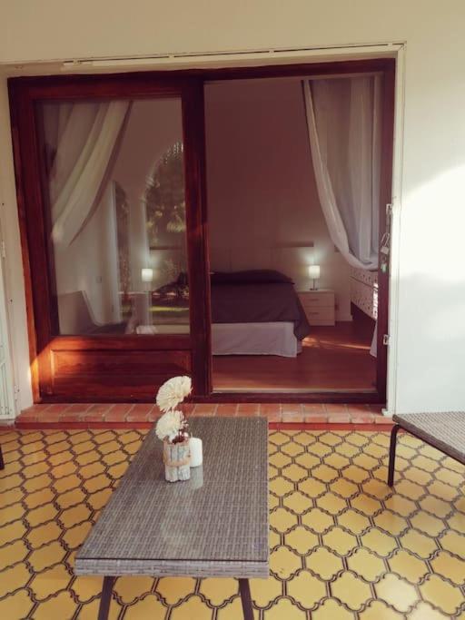 Appartement Studio Paris à Estepona Extérieur photo