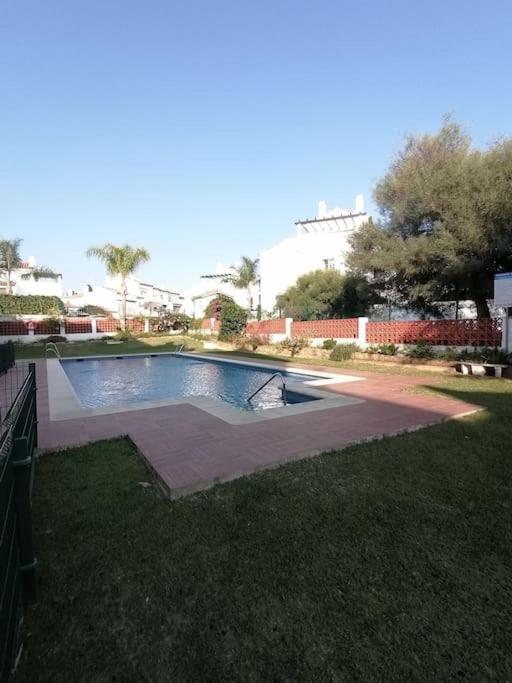 Appartement Studio Paris à Estepona Extérieur photo